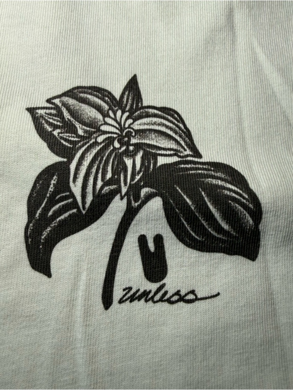 Men's White Short-Sleeve Graphic Pocket-Print Tee - Picture 6 of 7